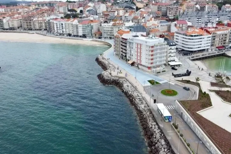 Paseo Silgar Cerámica Campo